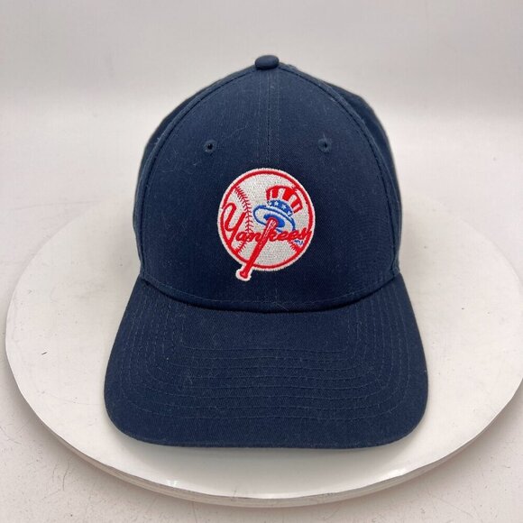 New Era Other - New Era 9Fifty NFL New York Yankee Blue Navy Embroidered Snapback Cap Hat